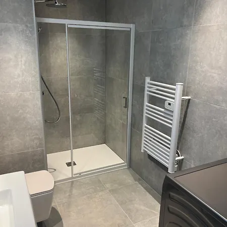 T2, Neuf, Climatise Avec Terrrasse Apartment *