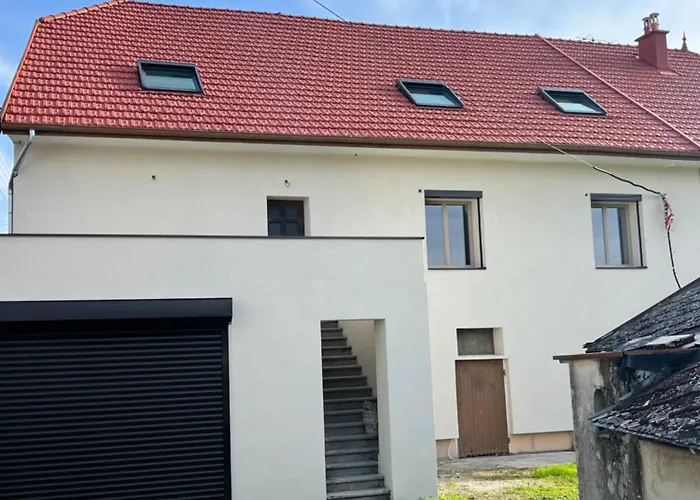 Apartment T2, Neuf, Climatise Avec Terrrasse