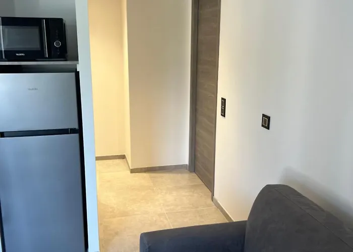 T2, Neuf, Climatise Avec Terrrasse Apartment *