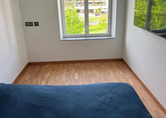 Apartment T2, Neuf, Climatise Avec Terrrasse *