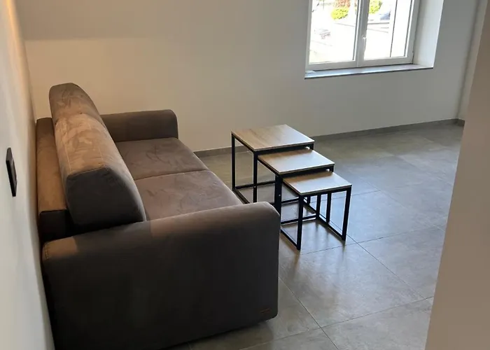 Apartment T2, Neuf, Climatise Avec Terrrasse *